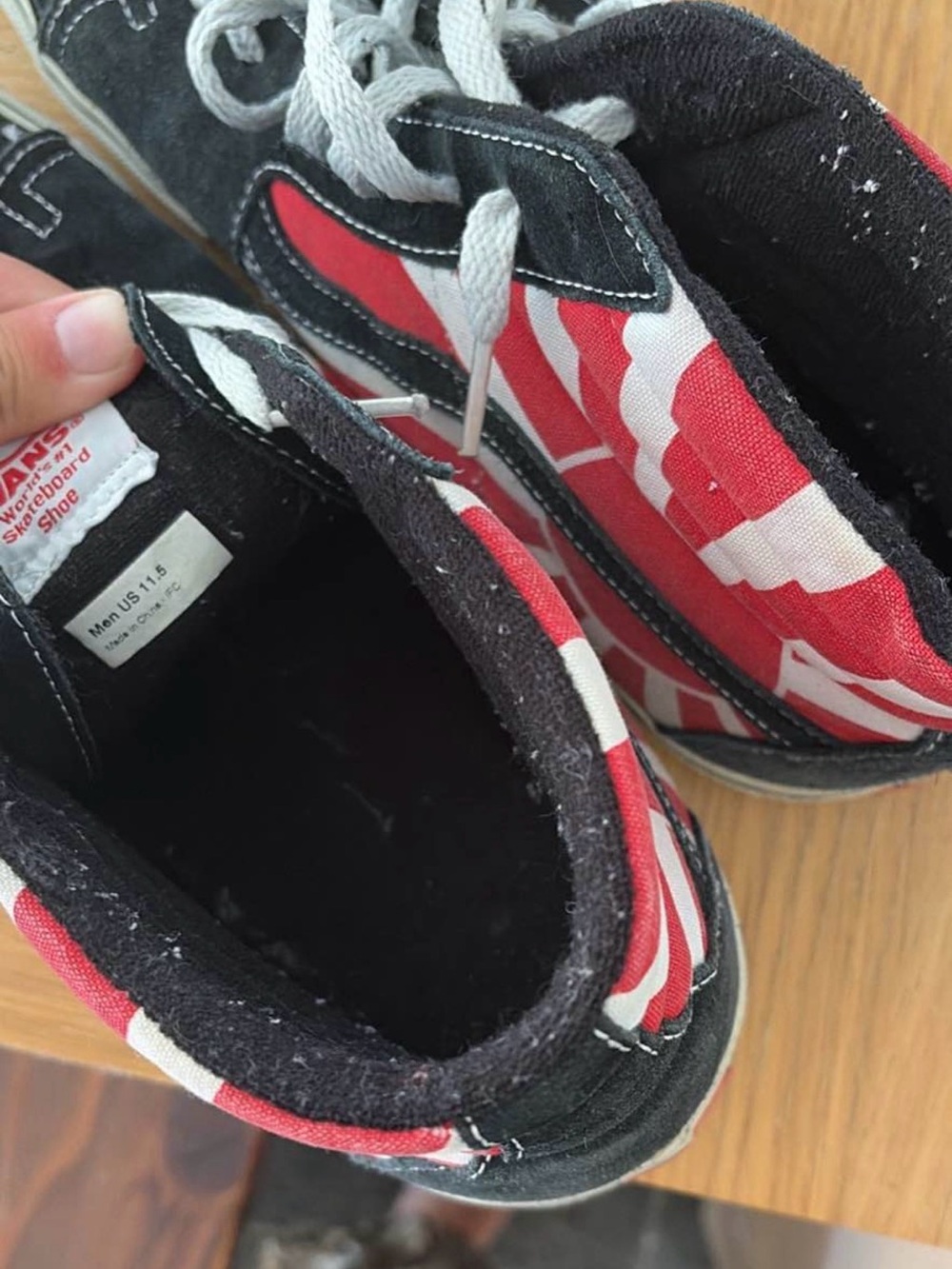 Vans High-Top Sneakers in Black and Red with rising sun Accent - Picture 5 of 5